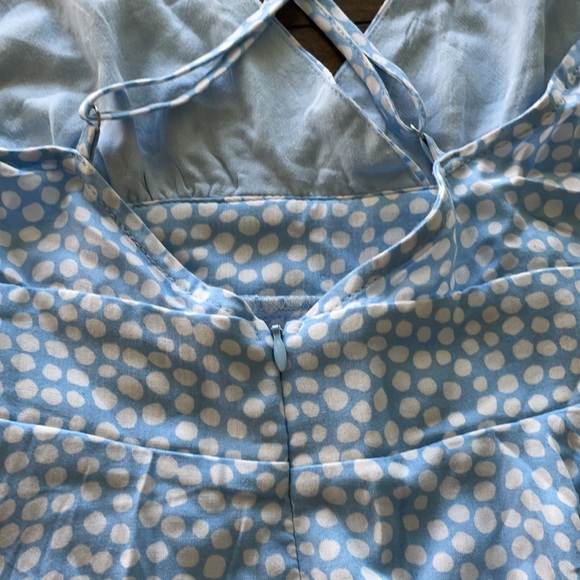 Blue and white romper - Picture 3 of 3